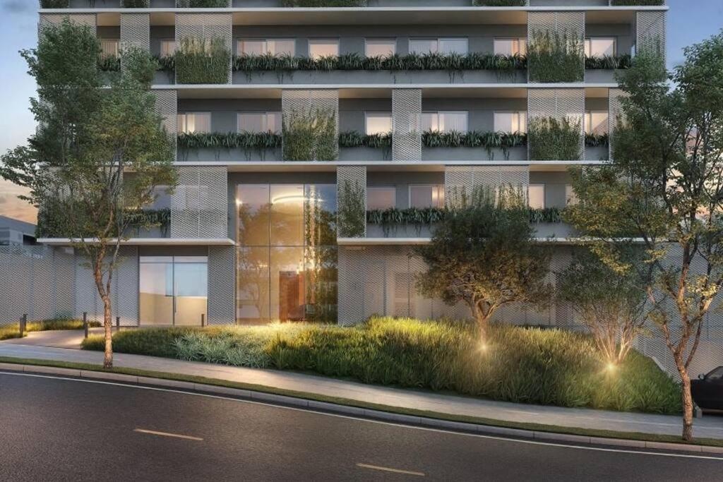 The Arch Prime Apartment *
